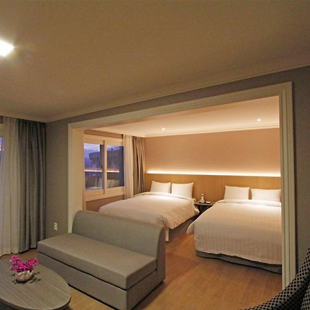 La Vie Dor Hotel And Resort, Trademark Collection By Wyndham Hwaseong Exteriör bild